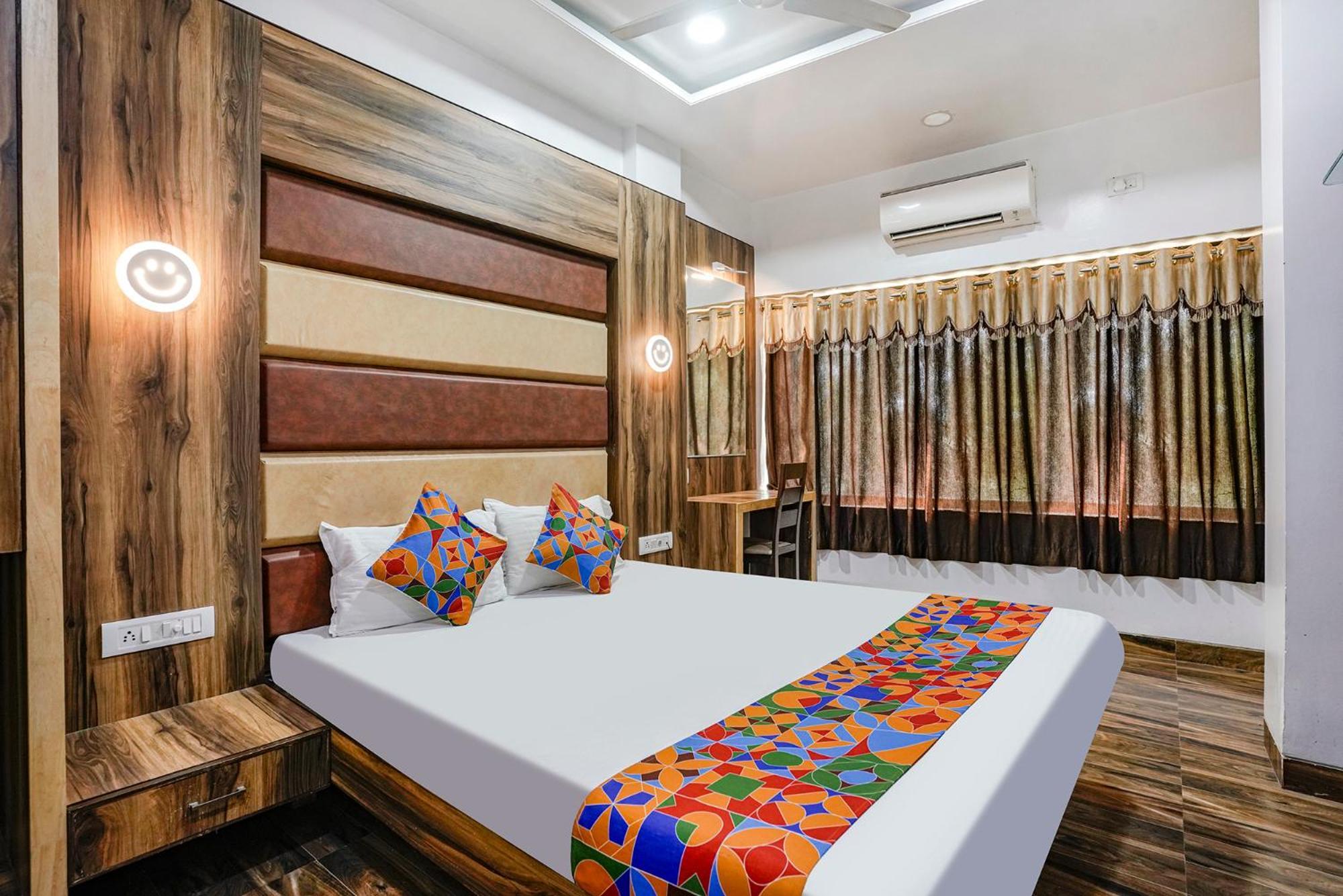 אאורנגבד Fabhotel Sai Plaza Executive - Chatrapati Sambhaji מראה חיצוני תמונה